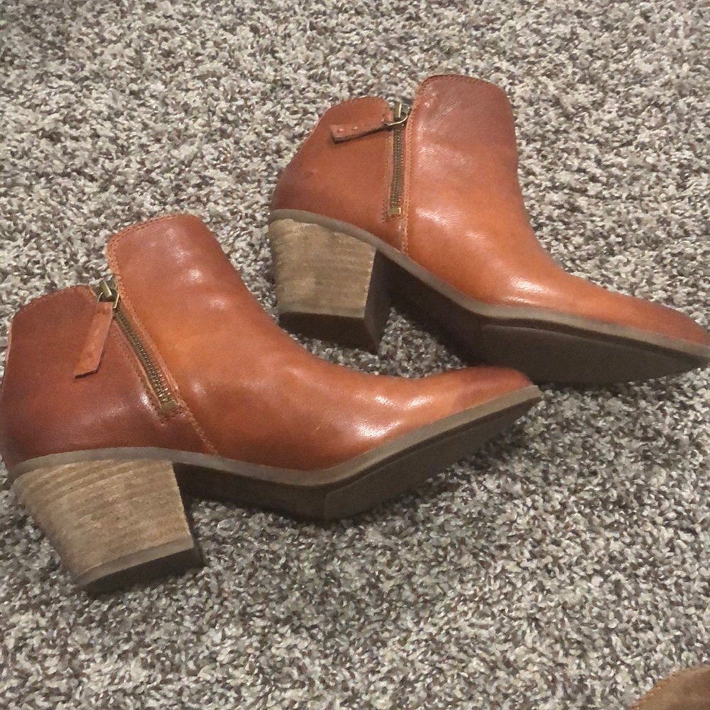 FRYE Judith Bootie Cognac